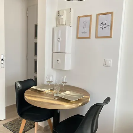 2 Pieces Au Coeur Du Vieux Apartamento